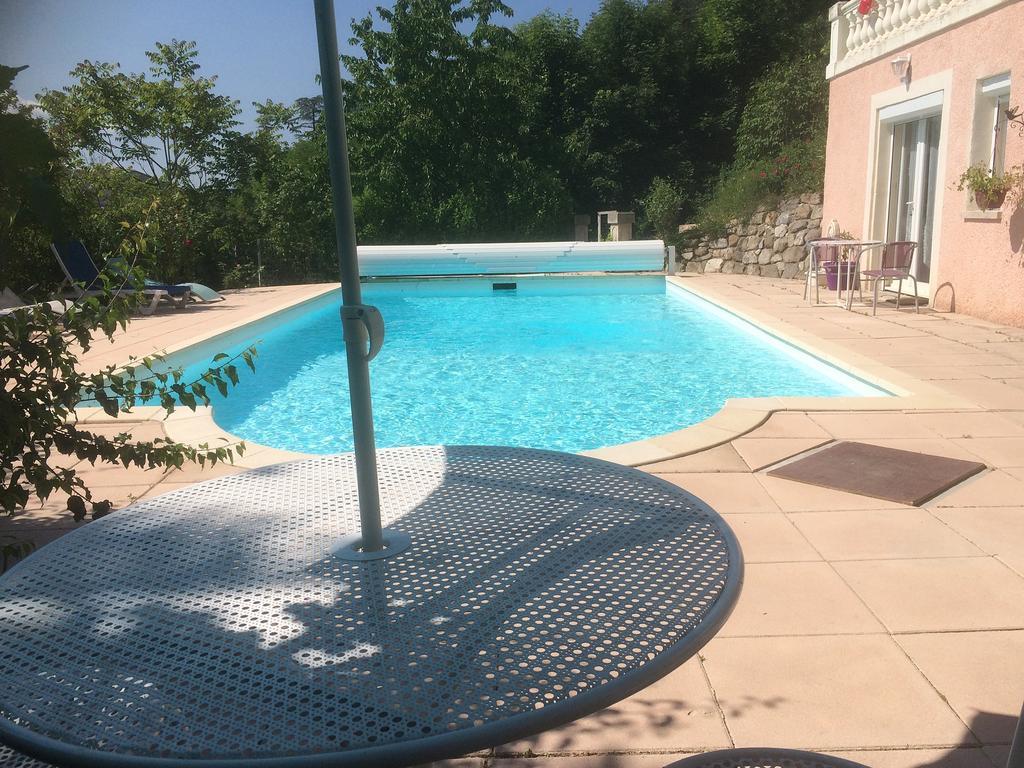 Studio indépendant dans villa avec piscine à Gap Extérieur photo